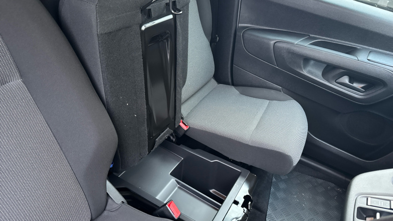 Peugeot Partner E-Standard 800 100kW 50kWh Professional Premium + Van Auto